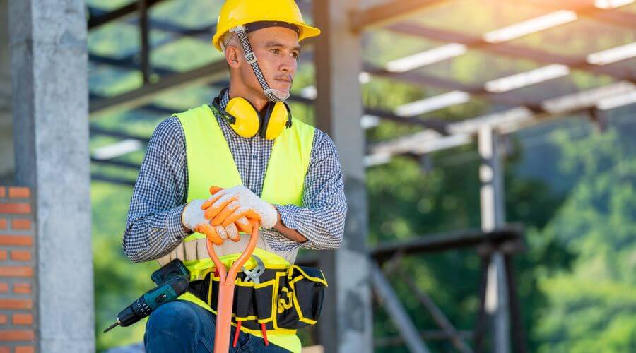 Professional gutter cleaning in Naples, ME